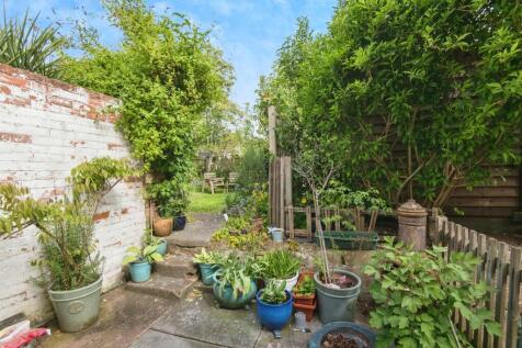 Property Image 16