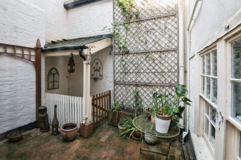 Property Image 11