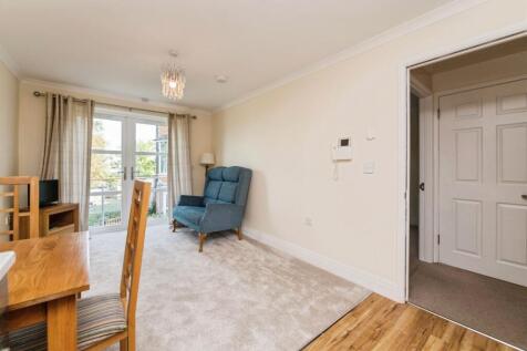 Property Image 8