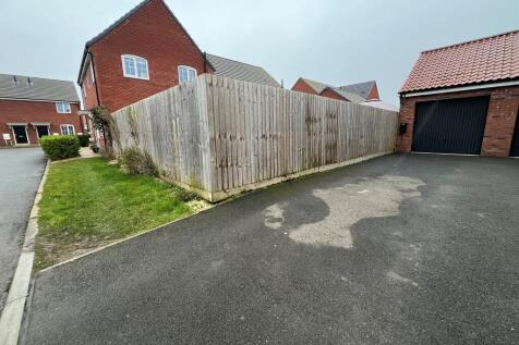 Single Garage