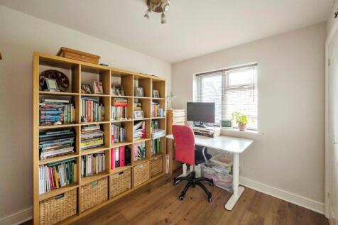 Property Image 4