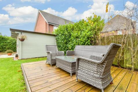 Patio / Decking