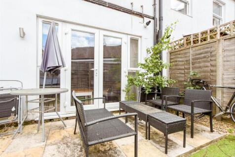 Patio / Decking