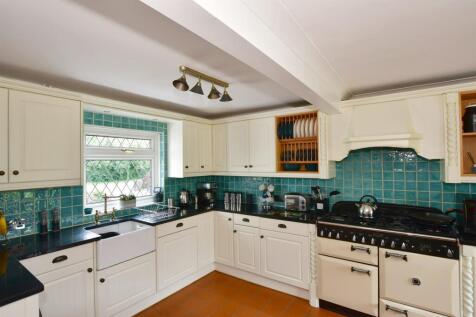 Kitchen/Breakfast Area