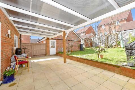 Patio / Decking