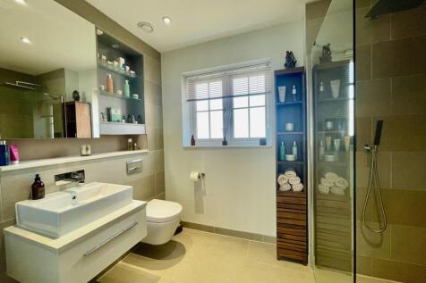 En Suite Shower Room