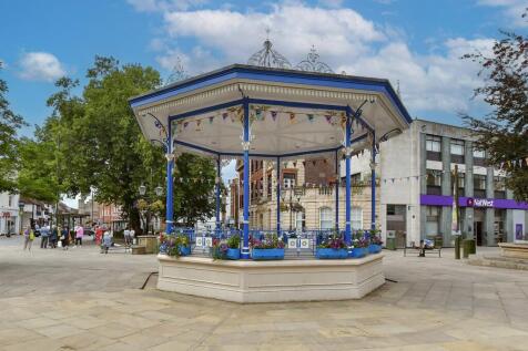 Horsham Town Centre