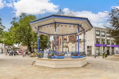 Horsham Town Centre