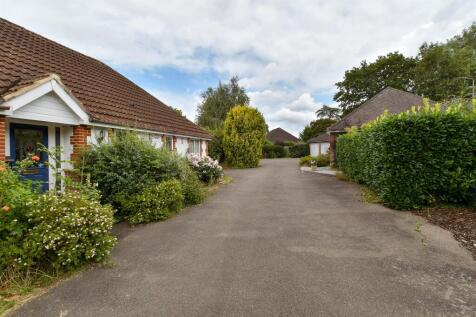 Driveway/Parking