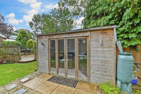 Workshop/Outbuildings