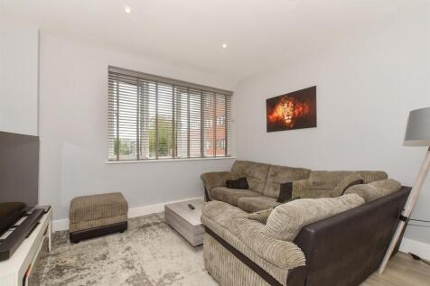 Lounge/Kitchen