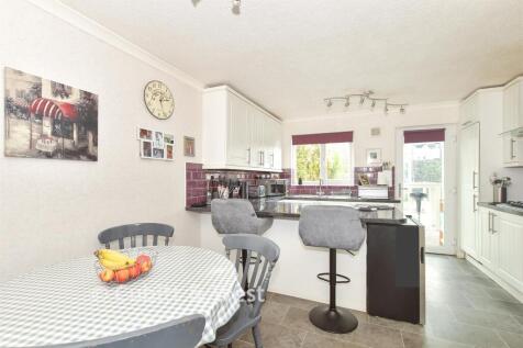 Kitchen/Dining Room.