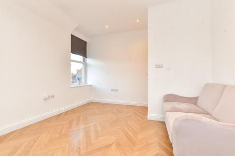 Kitchen / Living Room
