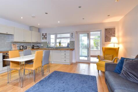 Kitchen/Living Room