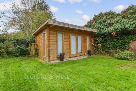Workshop/Outbuildings