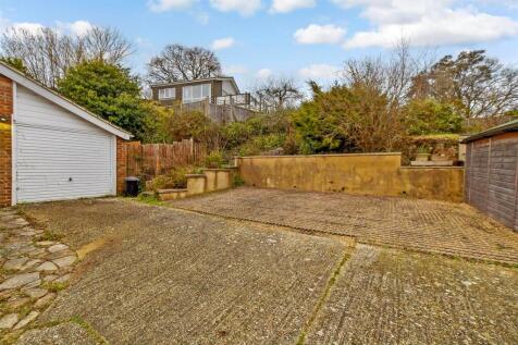 Driveway/Parking