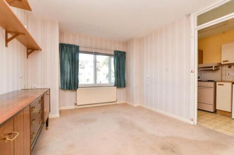 Living / Dining / Bedroom