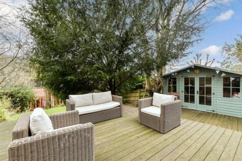 Patio / Decking