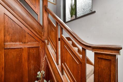 Internal Feature