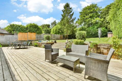 Patio / Decking