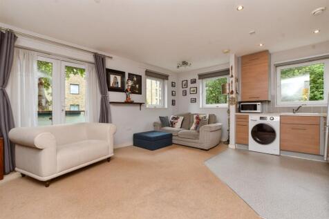 Kitchen / Living Room
