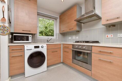 Kitchen / Living Room