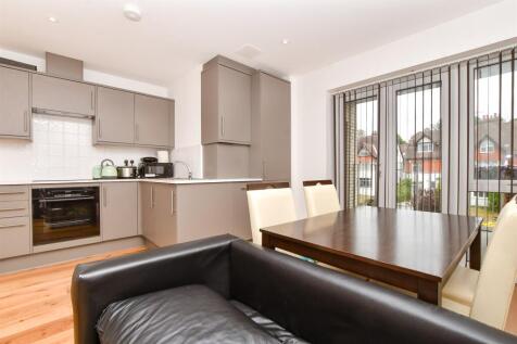 Kitchen / Lounge / Diner