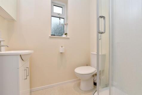 Annexe Shower Room
