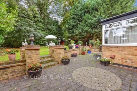 Patio / Decking