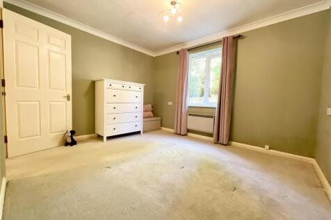 Bedroom 05/25
