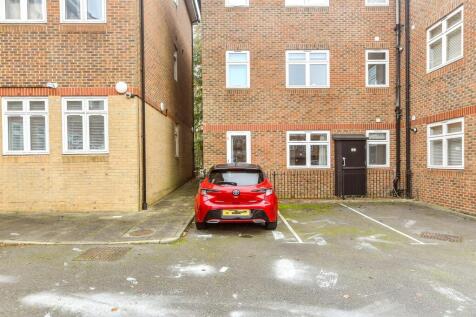 Driveway/Parking