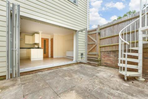 Patio / Decking