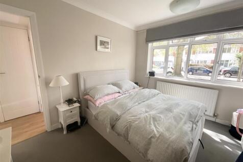 Bed 1