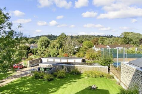 Rear Garden/Views