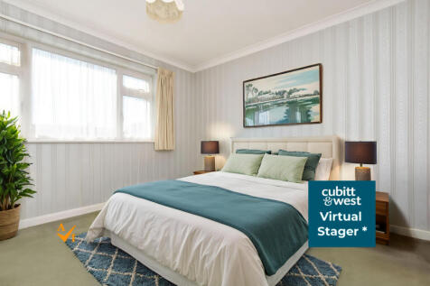 Bedroom 1 (Modern Style)