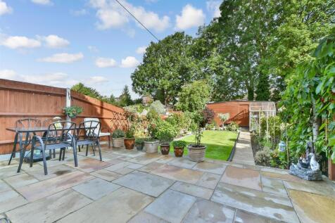 Patio / Decking