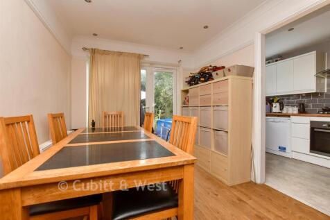 Living / Dining Room