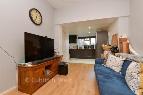 Lounge / Kitchen / Diner