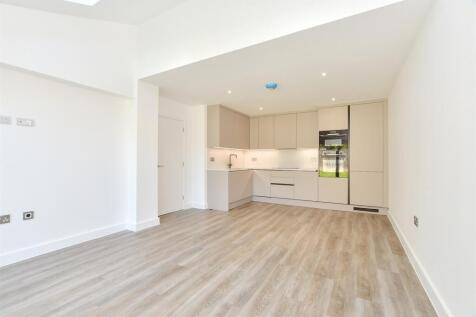 Lounge/Kitchen