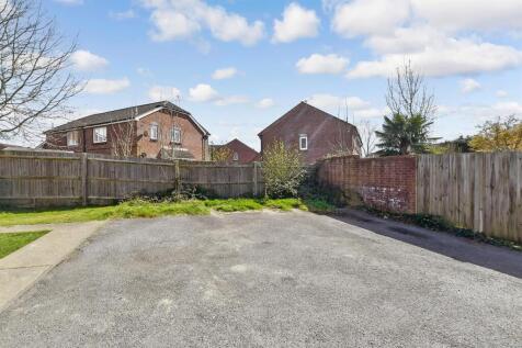 Driveway/Parking