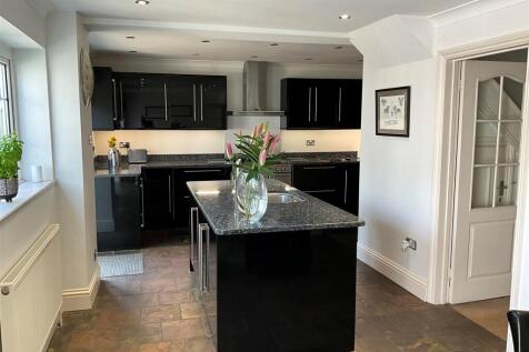 Kitchen 3