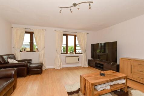 Lounge/Kitchen