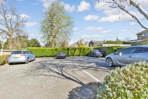 Driveway/Parking