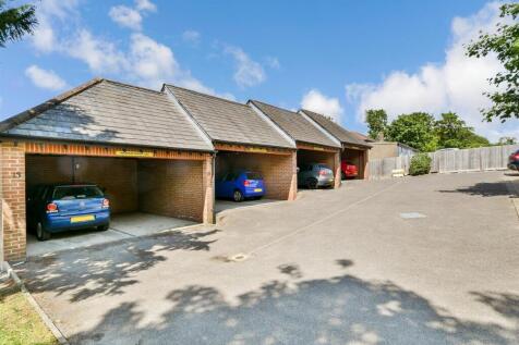 Driveway/Parking