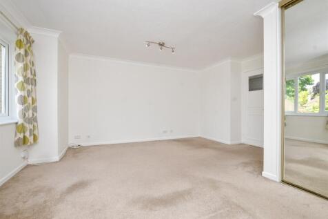 Studio Room