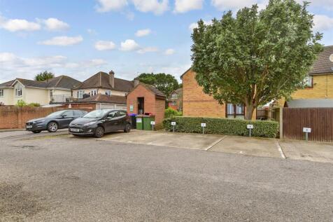 Driveway/Parking