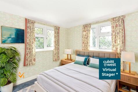 Bedroom 3 (Contemporary Style)