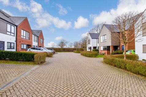 Driveway/Parking