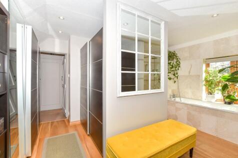 Dressing Area