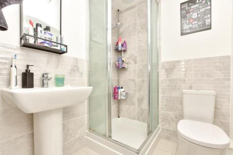 Ensuite Shower Room